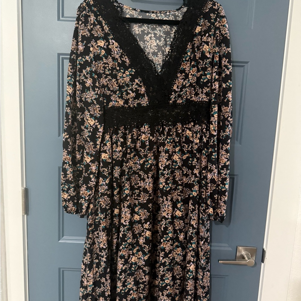 Floral Black Lace Dress